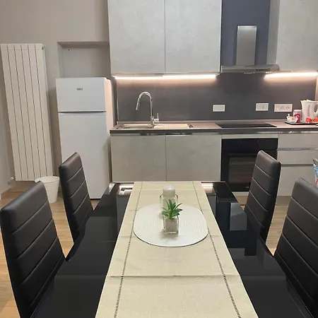 Golden House Apartamento